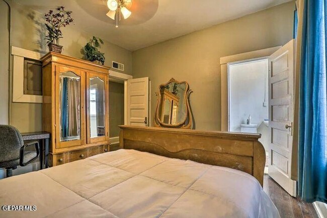 Building Photo - 505 W Missouri Ave