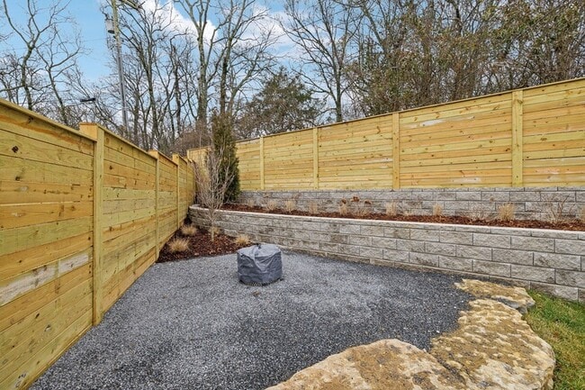 Building Photo - 87 Brookwood Terrace