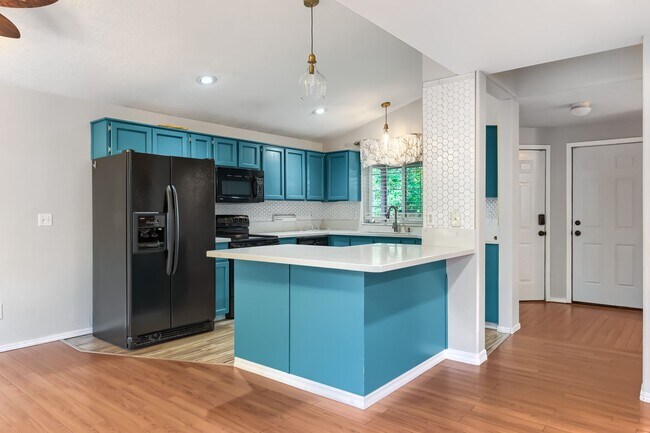 Building Photo - 4605 SW 164th Terrace