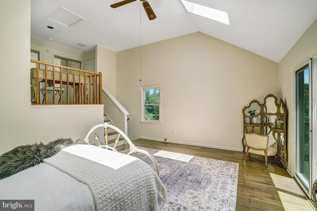 Building Photo - 7531 Chrisland Cove