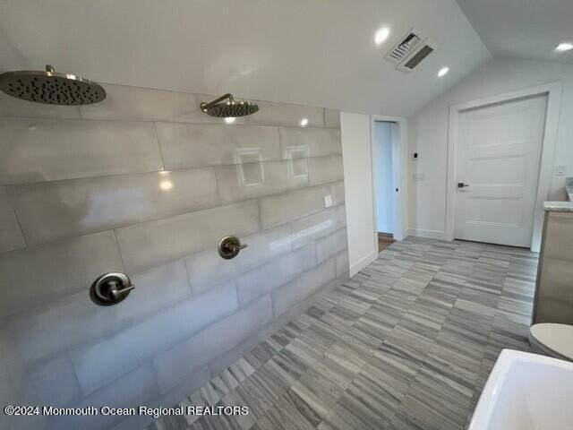 Building Photo - 3632 Ocean Terrace