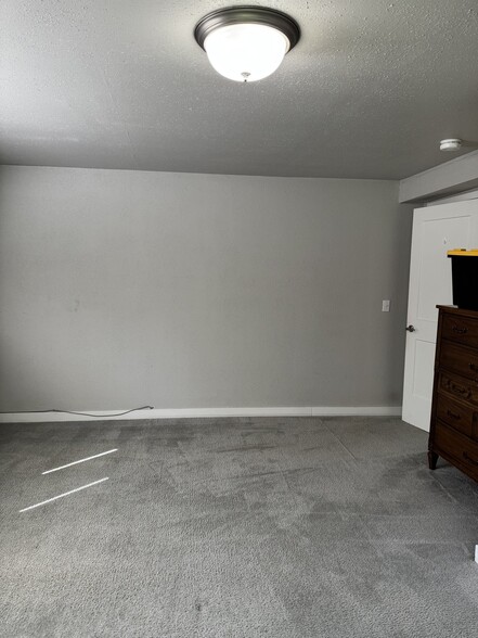 Building Photo - 10302 141st St Ct E