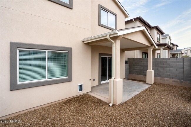 Building Photo - 720 E Mingus Ave