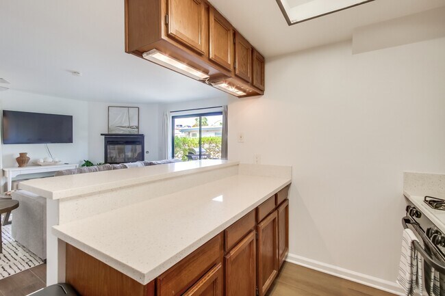 Building Photo - 807 Capistrano Pl