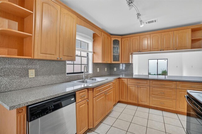 Building Photo - 14722 SW 110th Terrace