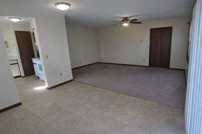 Building Photo - 314 Shane Ct