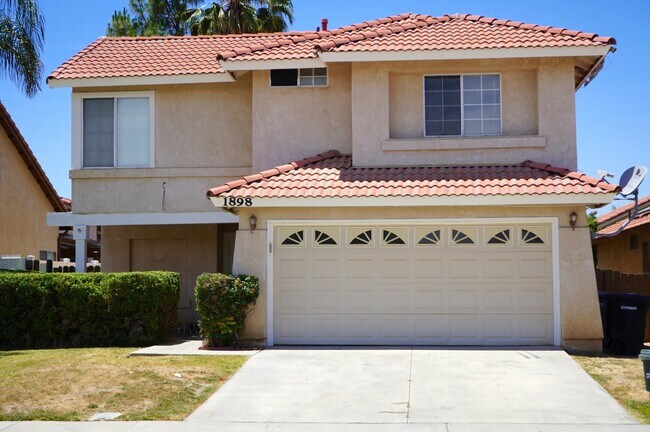 Primary Photo - Charming 3-Bed, 2.5-Bath Home | 1,800 Sq F...