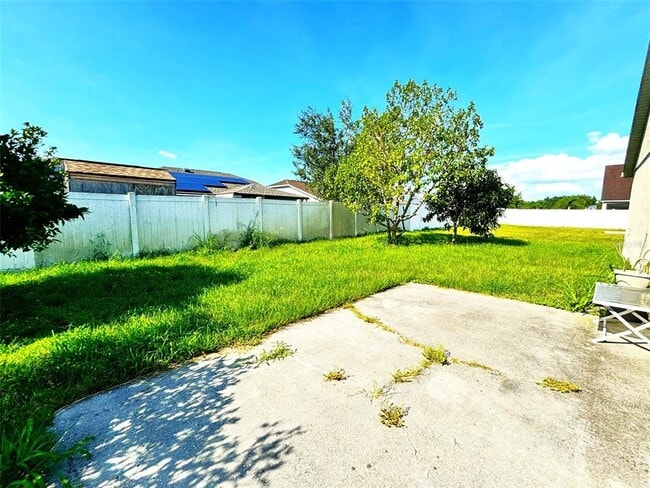 Building Photo - 4663 Doral Park Ave