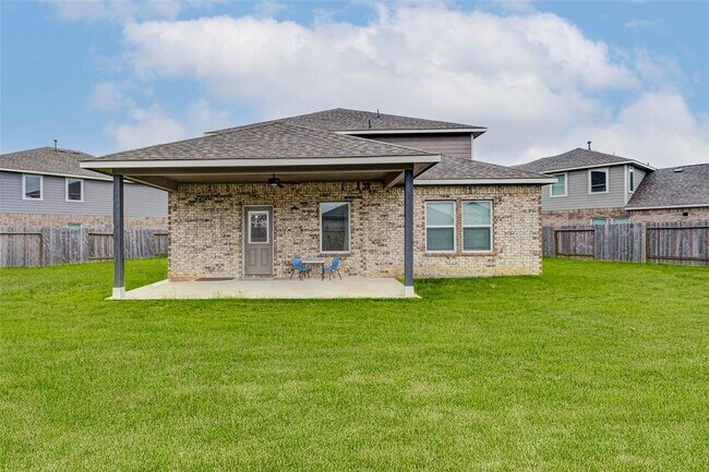 Building Photo - 15231 White Moss Dr