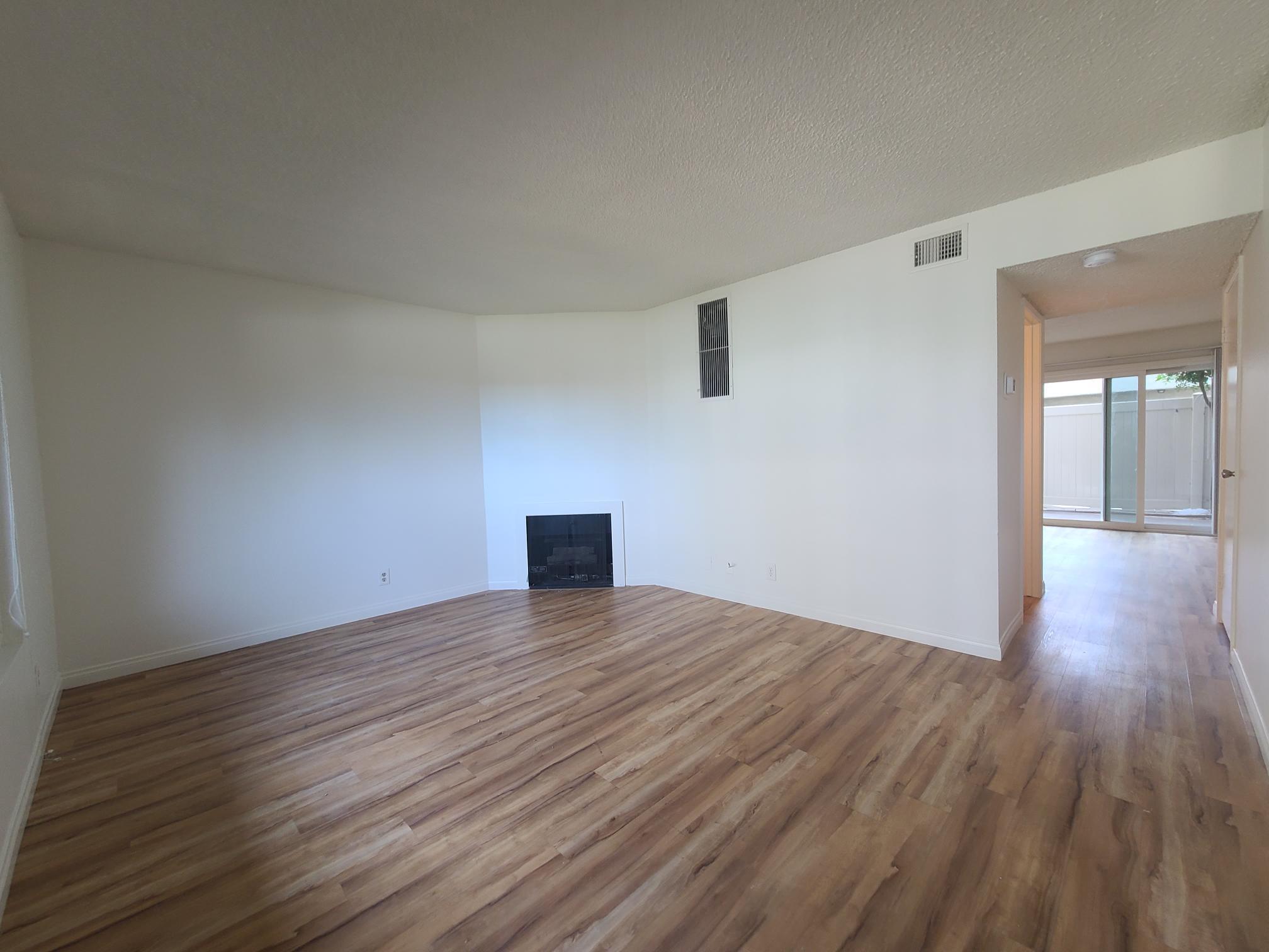 Building Photo - 535 Serento Cir