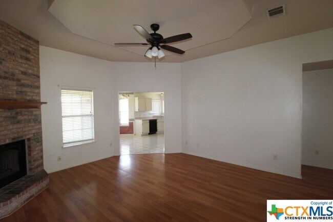 Building Photo - 4209 Adobe Dr