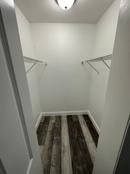 Building Photo - 2341 NW 33rd St