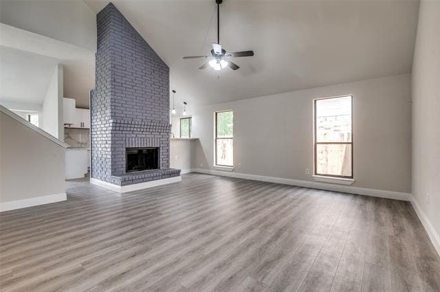 Building Photo - 829 Foxridge Dr
