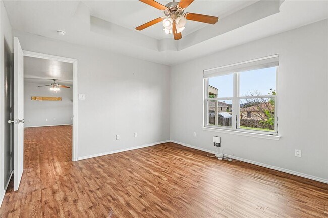 Building Photo - 1309 Marlee Cir