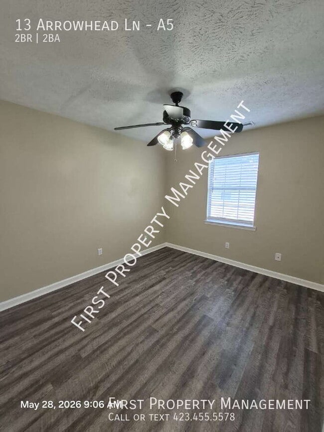 Building Photo - 13 Arrowhead Ln