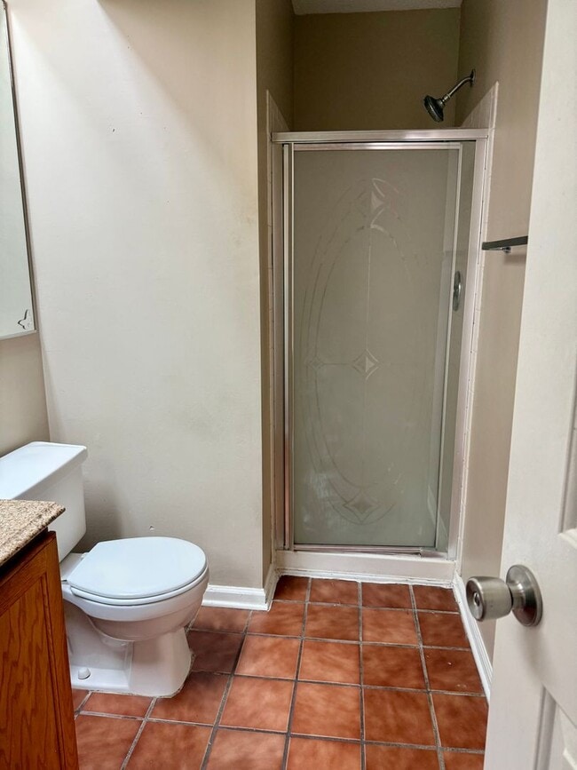 Building Photo - 2BD/2BA Condo in Greenbrier Neighborhood of Chesapeake - Backs up to Golf Course, Walking Trails!