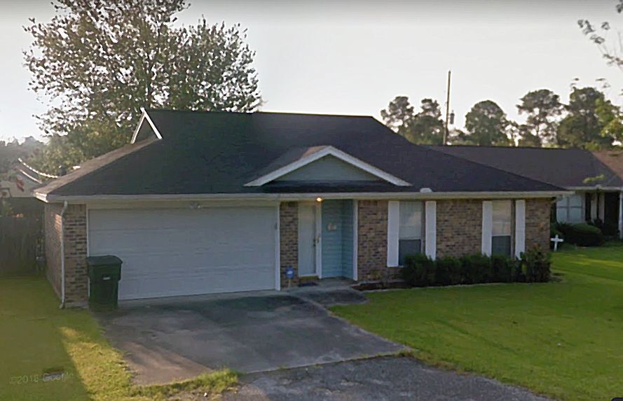 Building Photo - 617 Hardy Ave