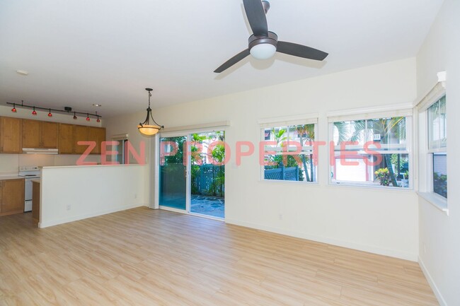 Building Photo - Lalea at Hawaii Kai- 3 bedroom, 2.5 bath t...