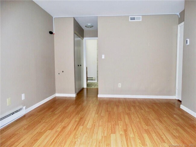 Building Photo - 155 Candlewood Dr