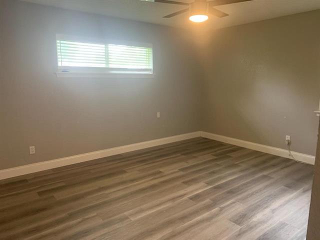 Building Photo - 1717 15th Pl