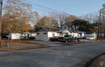 Building Photo - Iron Street Apartments