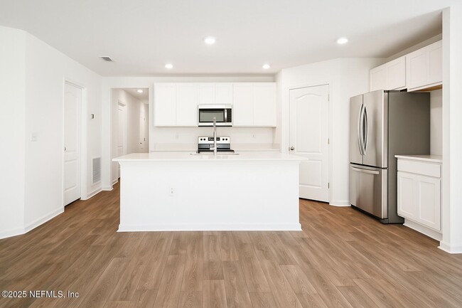 Building Photo - 12040 Grand Herring Wy