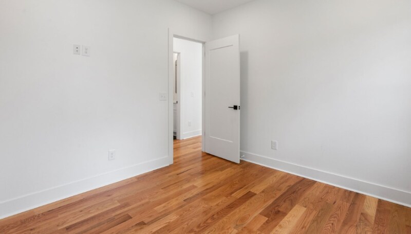 Building Photo - 1258 1st Ave S