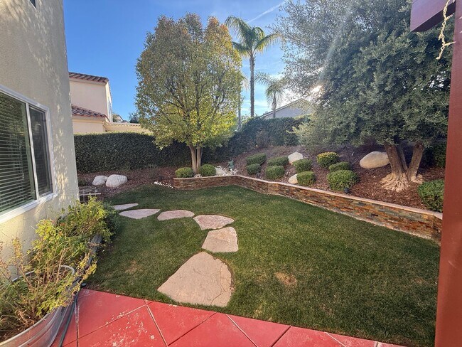 Building Photo - 4 Bedroom Home for Rent in Valencia Northp...
