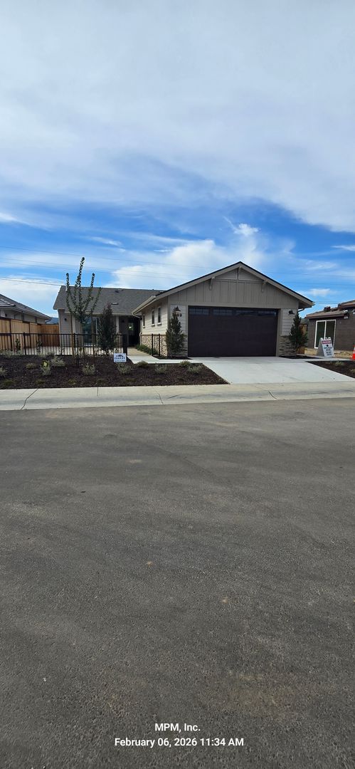 Building Photo - lovely 3 bedroom home the Vintage 55 and over community