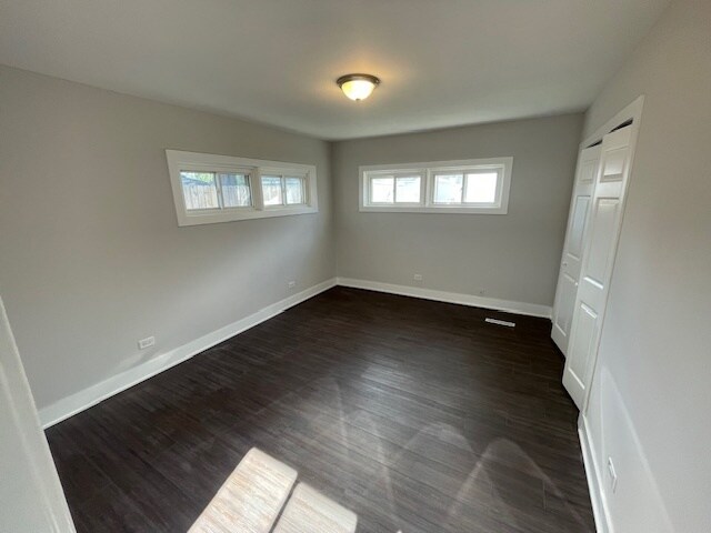 Building Photo - 17118 Lorenz Ave