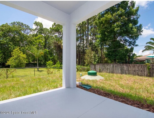 Building Photo - 2401 Jupiter Blvd SW