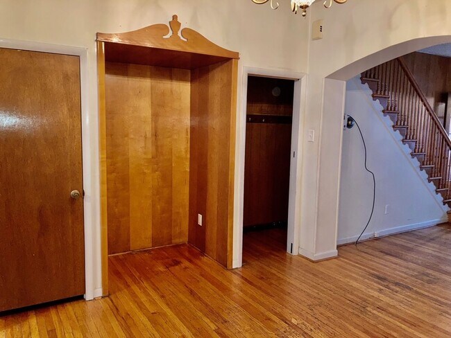 Building Photo - 3bd/1.5bth South Philly Gem