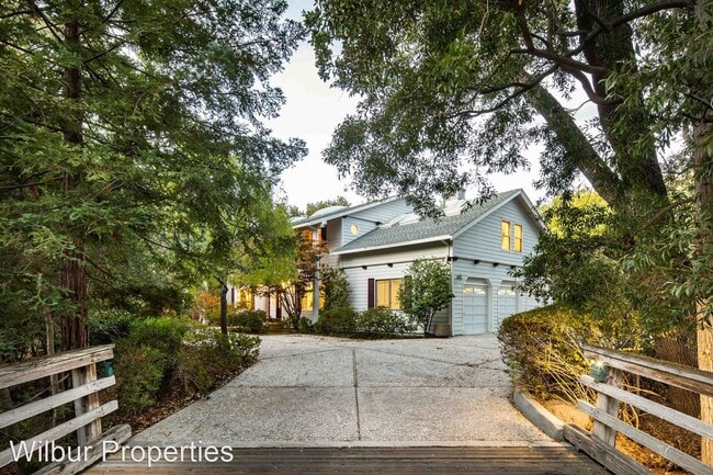 Building Photo - 5 br, 3.5 bath House - 27555 Purissima Rd