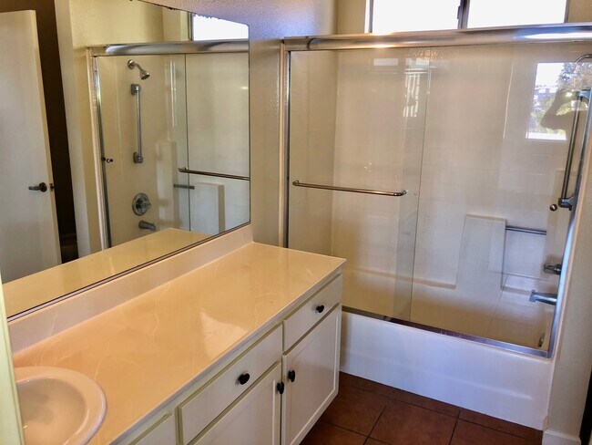 Building Photo - 4230 S Centinela Ave