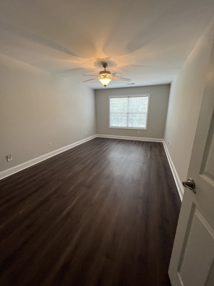 Building Photo - 125 Noel Cove Cir