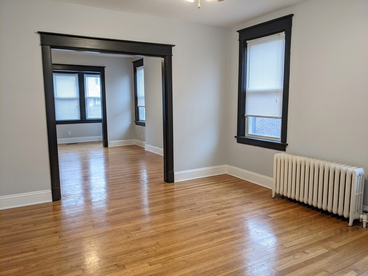 Building Photo - 5648 Phillips Ave