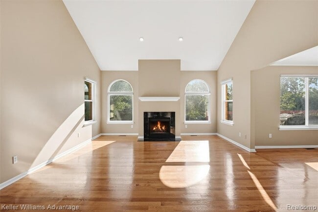 Building Photo - 1625 Emerald Pines Dr