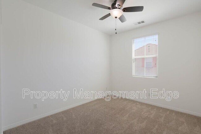 Building Photo - 40358 Calle Real