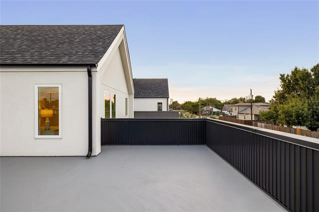 Building Photo - 828 McBroom St