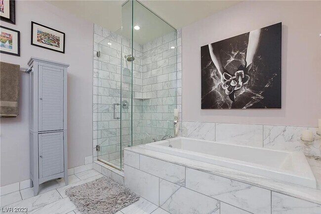 Building Photo - Gorgeous and Fully Furnished Penthouse Style Condo at The Martin