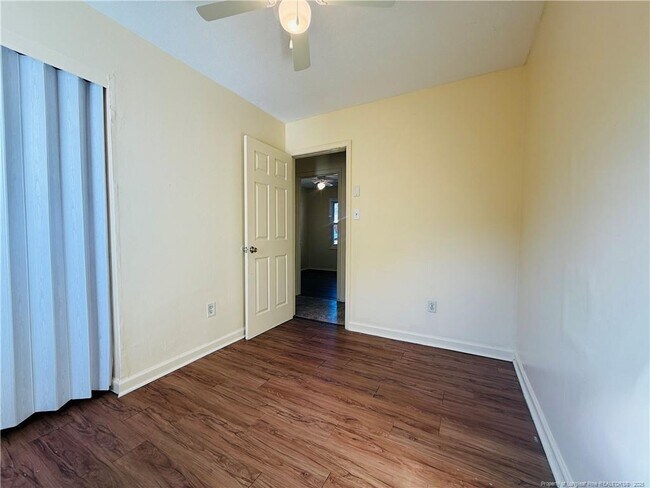 Building Photo - 923 Fiske Dr