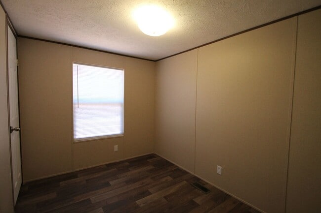 Building Photo - Exclusively Offered by Muse Realty Rentals, LLC