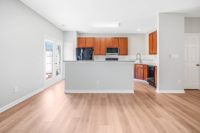 Building Photo - 12452 Stratfield Pl Cir