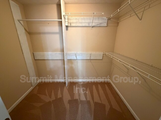 Building Photo - 3965 Brushymill Ct