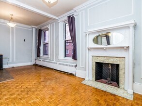 Building Photo - 21 Beacon St