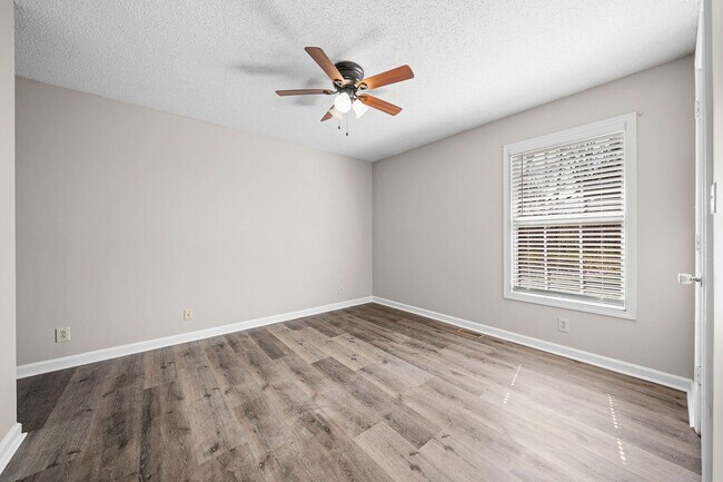 Building Photo - 1539 Hugh Hunter Rd