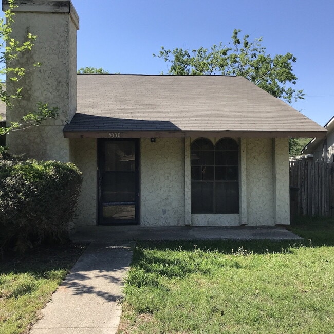 Primary Photo - Affordable 3/2 off Walzem
