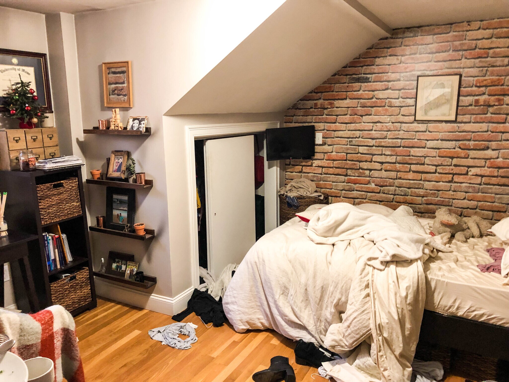 Building Photo - 23 Saint Lukes Rd