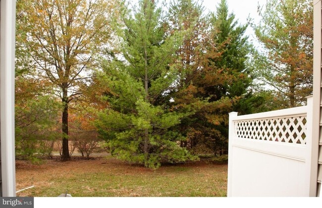 Building Photo - 13204 Rabbit Chase Rd