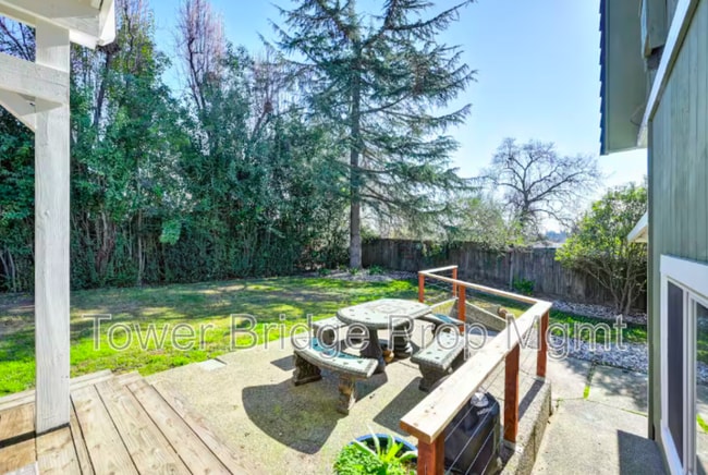 Building Photo - 5823 Filbert Ave